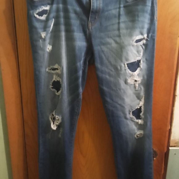 Trendy Distressed Blue Skinny Jeans Judy Blue Los Angeles Size 2XL X 29" Inseam - Picture 3 of 16